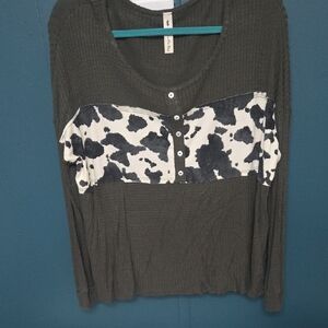 Vanilla Bay Charcoal and Aqua Top